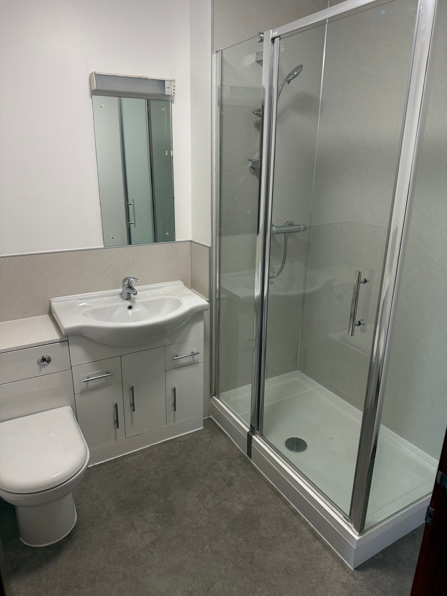 2 Bed First Floor Flat in COVE