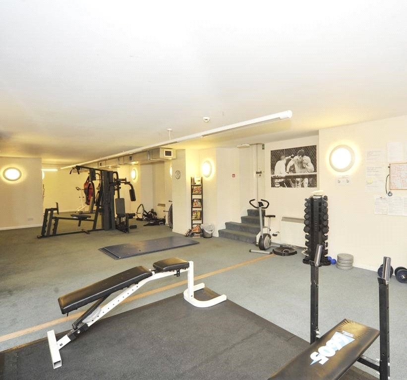 Fabulous 2 Bedroom 2 Bathroom City Centre Flat