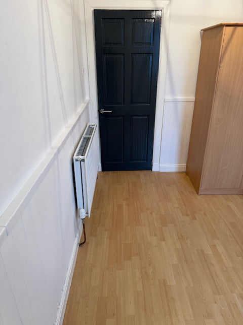 One Bedroom plus Box/Study Room in Torry