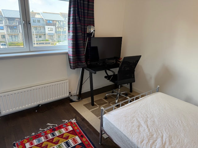 INCREDIBLE 2 Bedroom Fully Furnished Executive Flat with Private Balcony