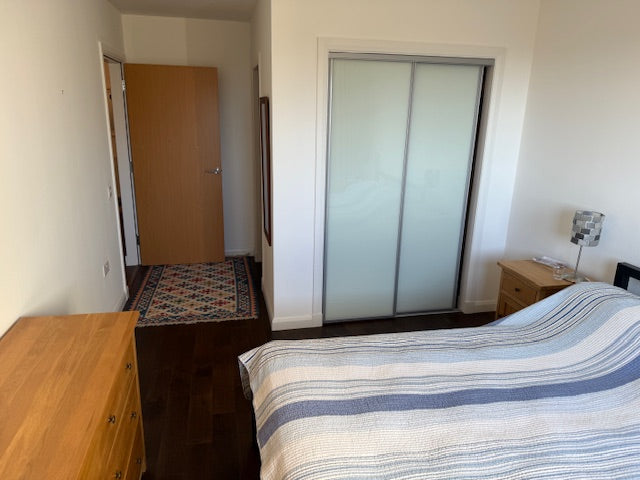 INCREDIBLE 2 Bedroom Fully Furnished Executive Flat with Private Balcony