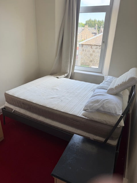 Large 3 Bedroom Flat in Leslie Terrace Aberdeen