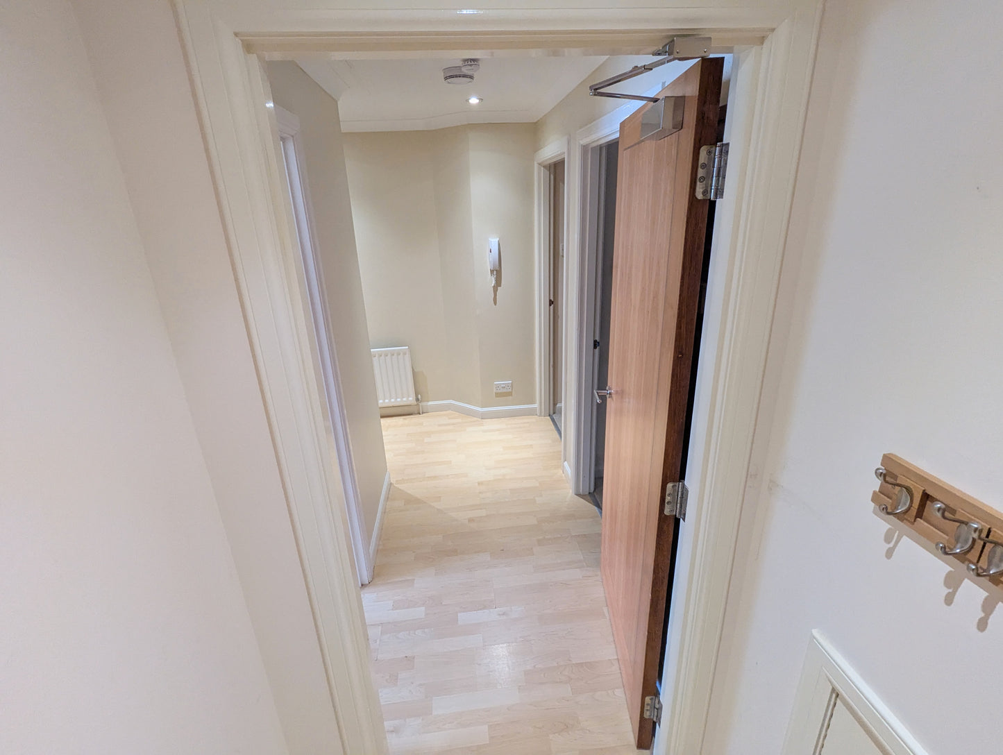 Wonderful Ground Floor Flat with Private Entrance