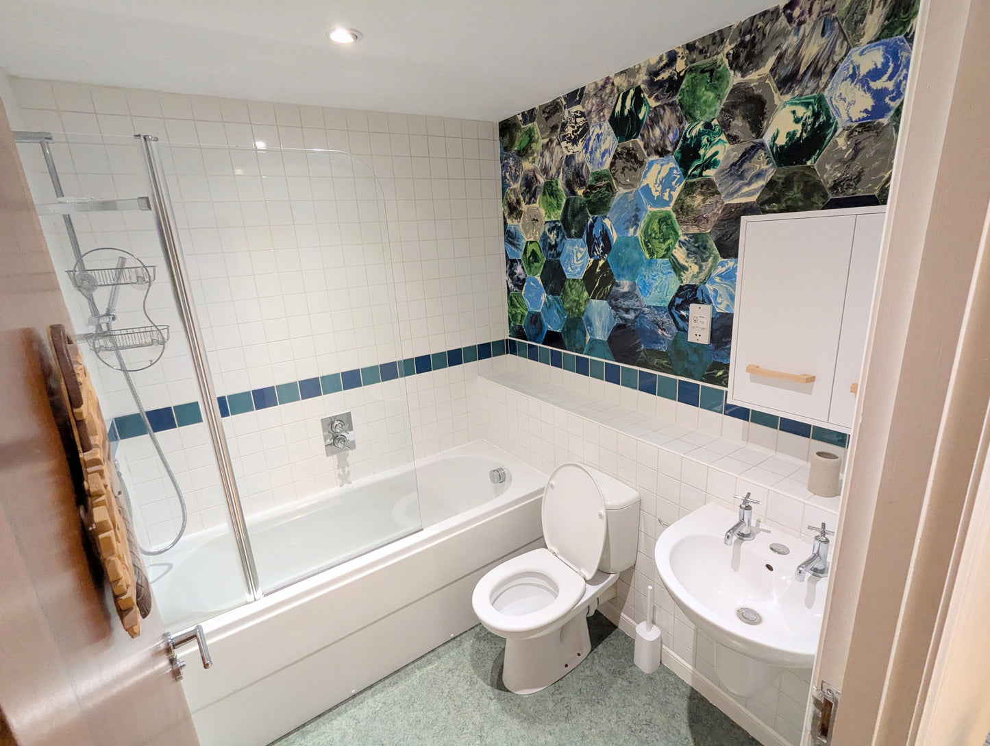 Wonderful Ground Floor Flat with Private Entrance