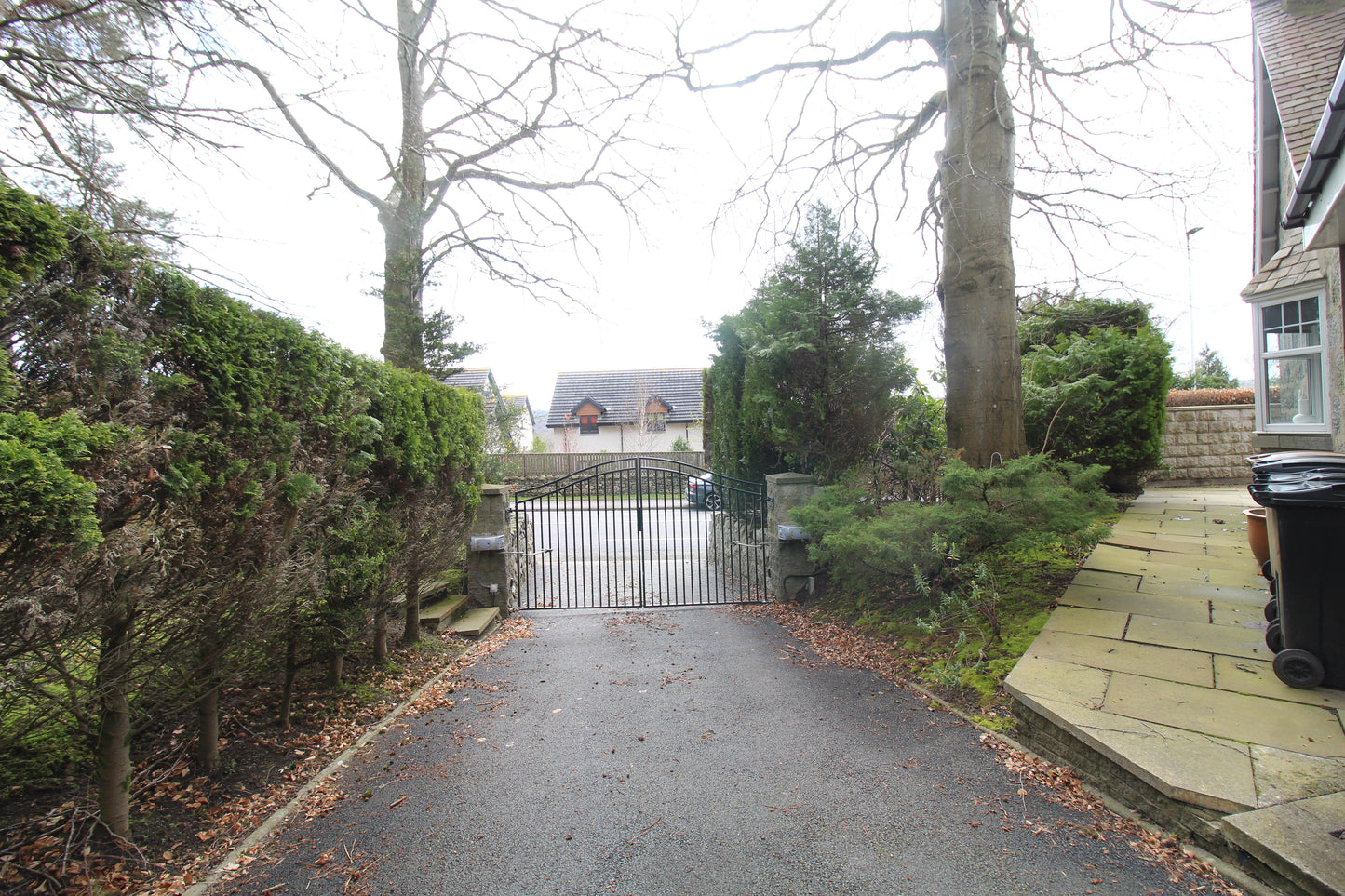 Stunning 3 Bed Detached Cottage