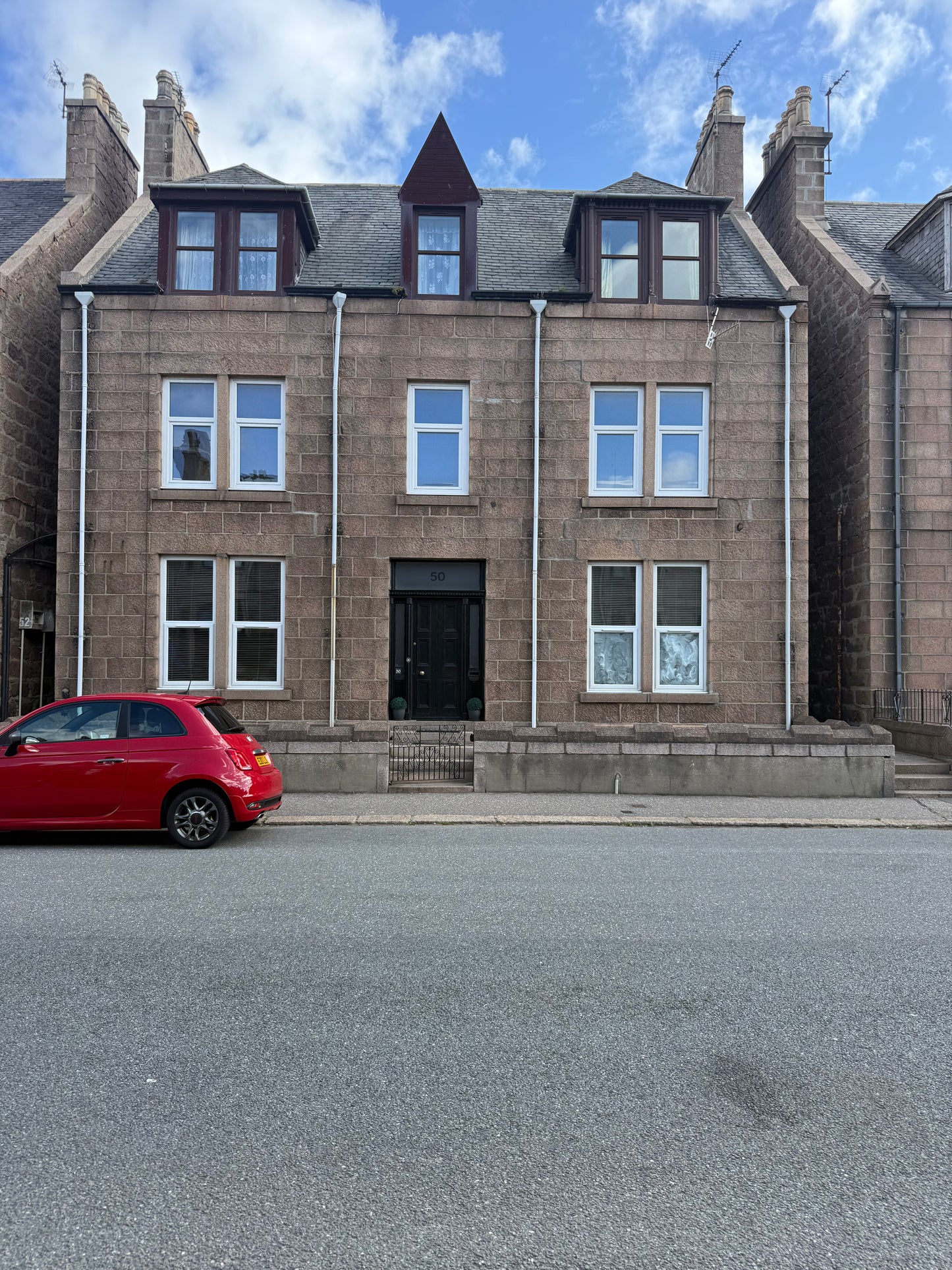 Large 3 Bed Flat Peterhead