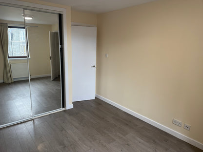 Large 2 Bedroom Flat City Centre