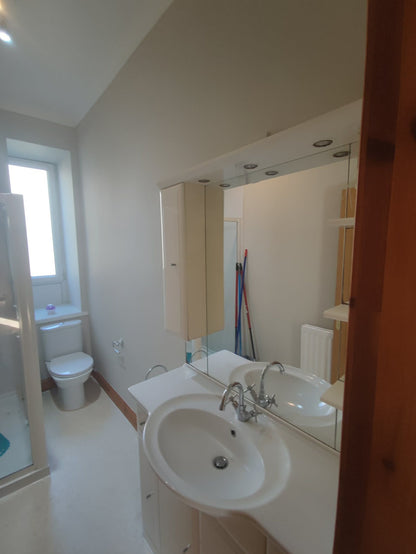 First Floor 2 Bed City Centre Flat