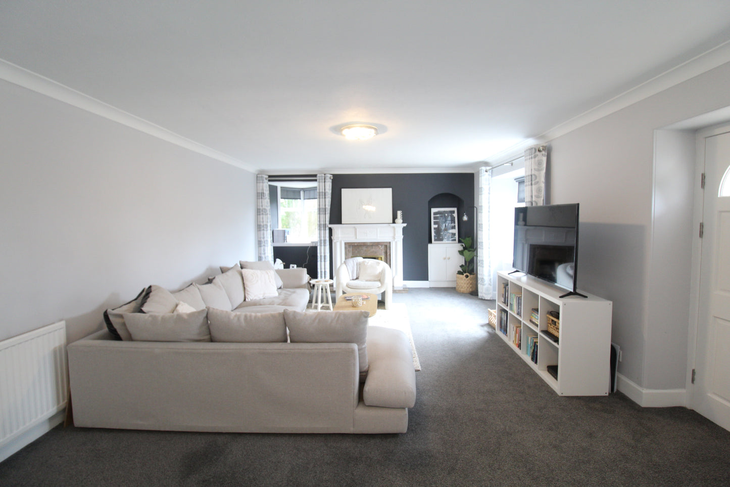 Stunning 3 Bed Detached Cottage