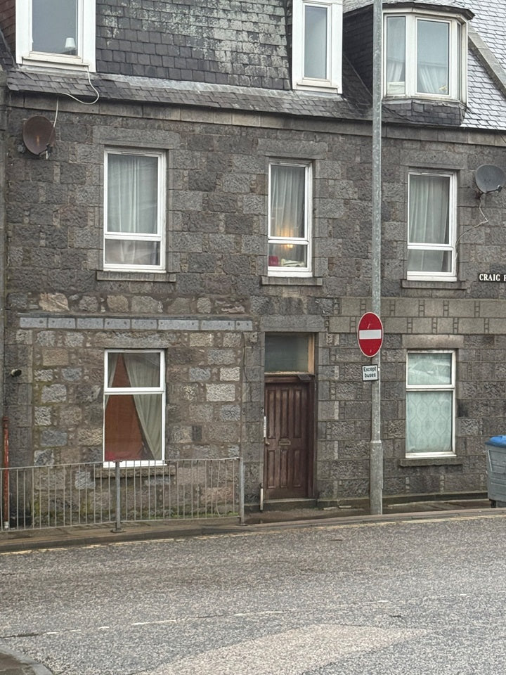 2 Bed Flat in Craig Place, Torry, Aberdeen