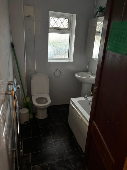 2 Bedroom Ground Floor Flat