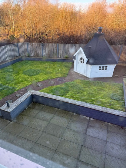 Amazing 4 Bed Family Home in Cove