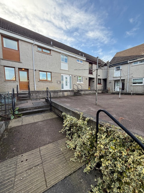 3 Bedroom Terraced House in Kincorth