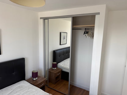 Top Class 3 Bedroom Top Floor Flat