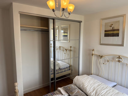 Top Class 3 Bedroom Top Floor Flat