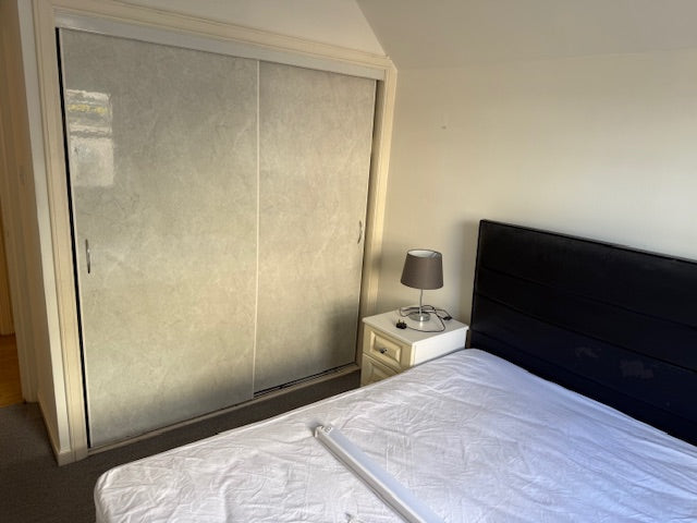 Ground Floor 2 Bedroom Beautiful Flat Summer Street
