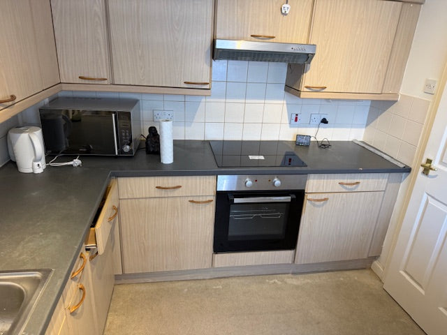 Ground Floor 2 Bedroom Beautiful Flat Summer Street