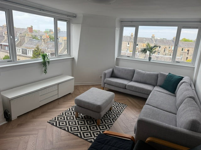 2 Bed Large Flat City Centre