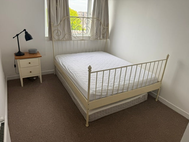 2 Bed Large Flat City Centre