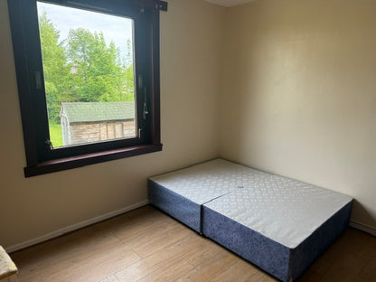 82 Hilton Road, 2 Bed Flat