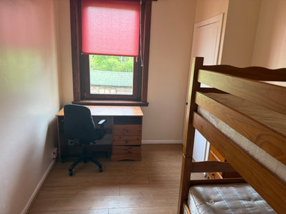 82 Hilton Road, 2 Bed Flat