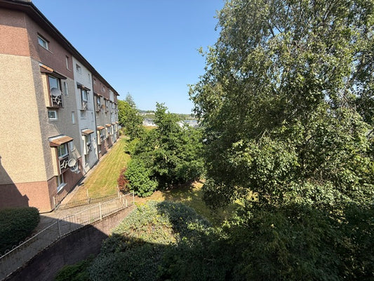 2 Bedroom Flat at Speckledwood Court Dundee