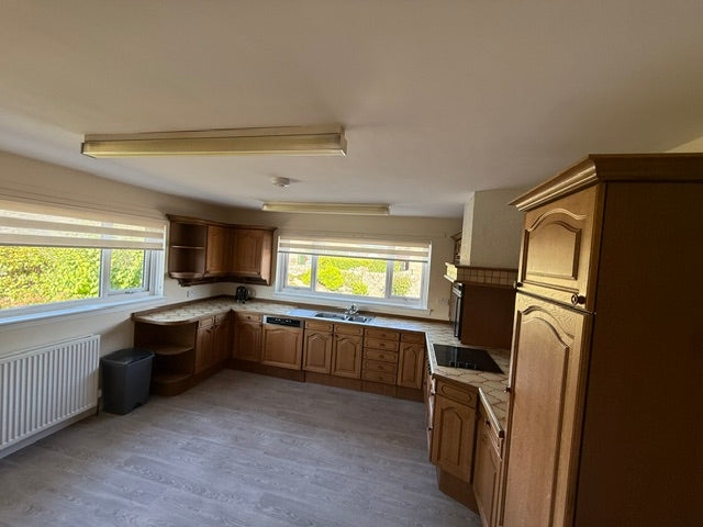 Large 3-Bedroom Granite Bungalow to Rent – Victoria Street, Dyce, Aberdeen