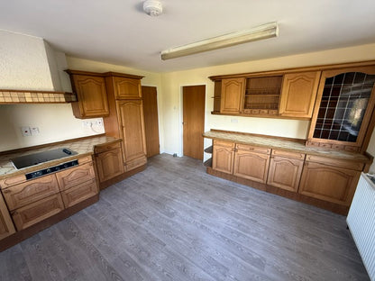 Large 3-Bedroom Granite Bungalow to Rent – Victoria Street, Dyce, Aberdeen