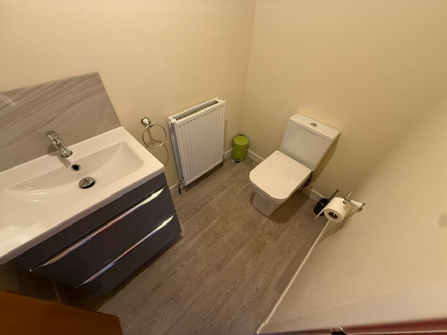 Large 3-Bedroom Granite Bungalow to Rent – Victoria Street, Dyce, Aberdeen