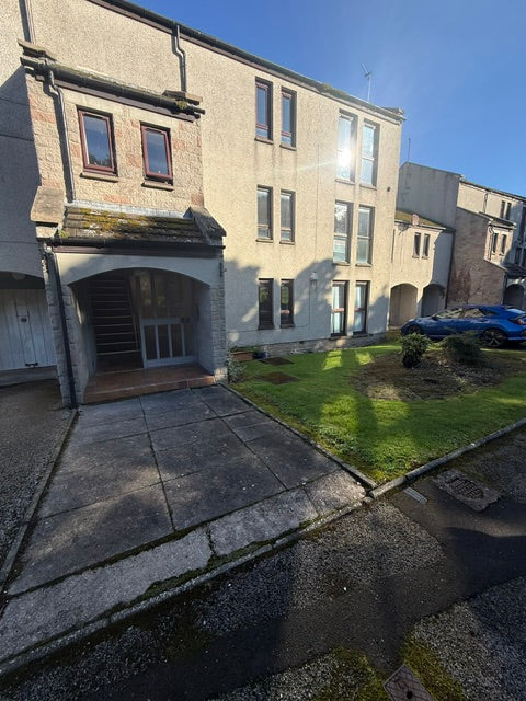 2 Bedroom Ground Floor Flat 10 Craig Park, Altens Aberdeen