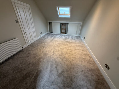 52 Whithall Road 5 Bed Double Upper with Front Door