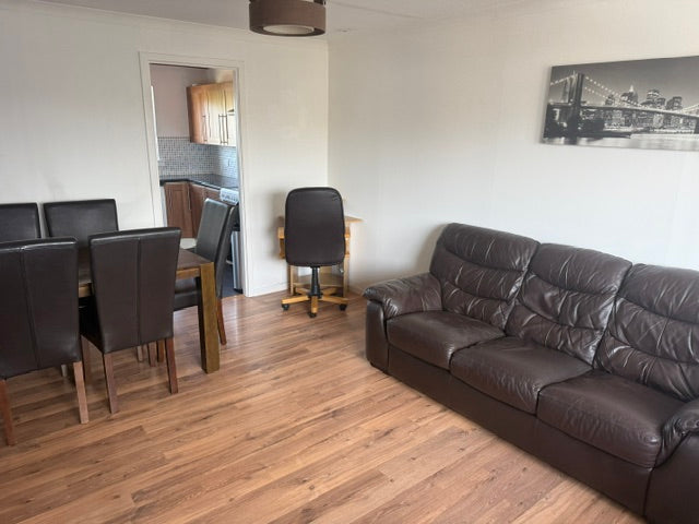 2 Bed FF Flat Ellon Road, Aberdeen