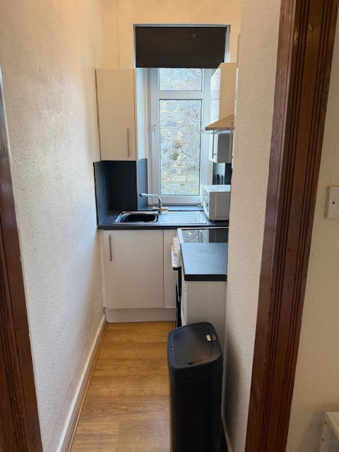 Beautiful 2 Bedroom Flat near Aberdeen Beach