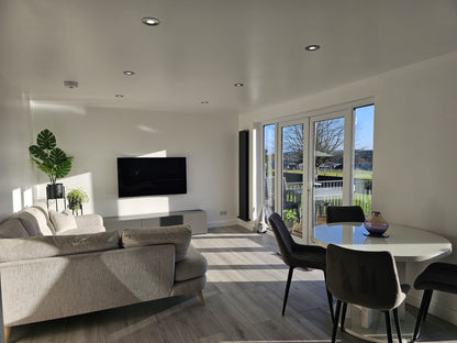 STUNNING 4 Bedroom Detached House in Milltimber