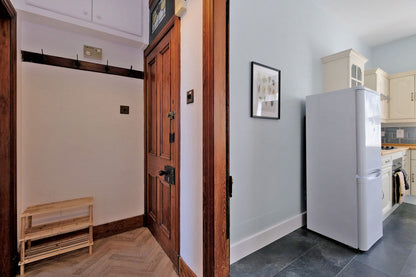 One Bed Flat Sunnyside Road