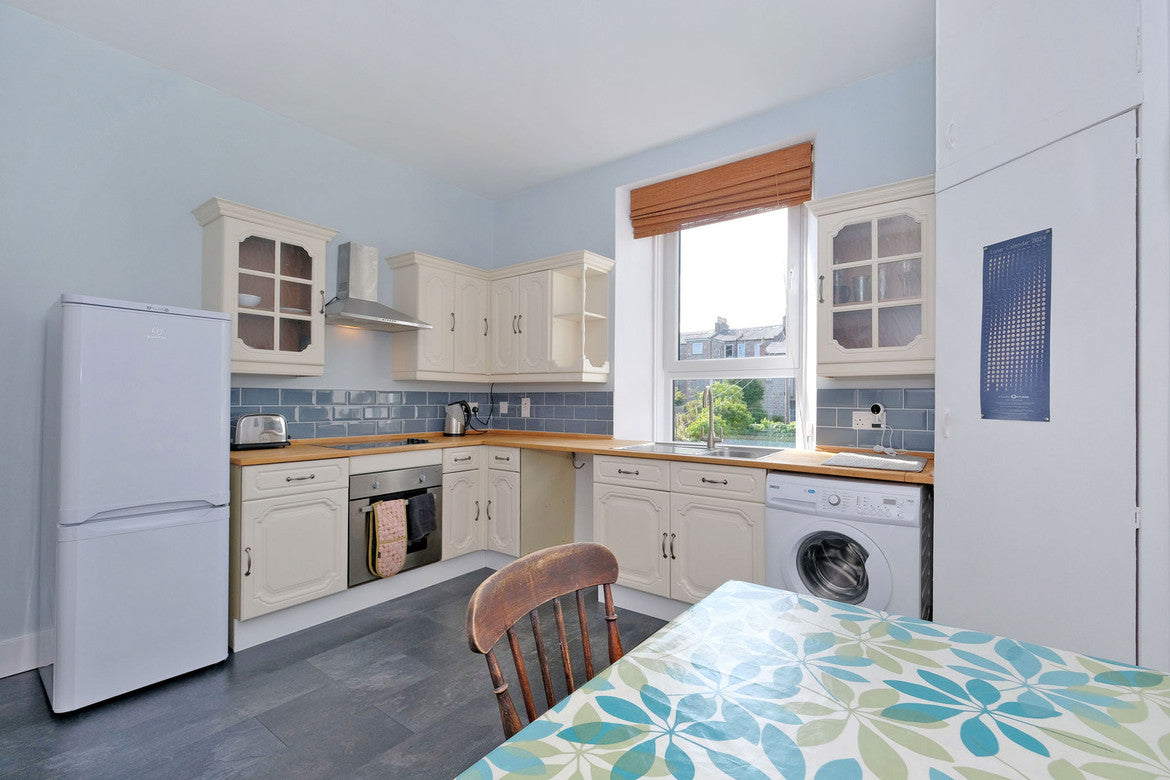 One Bed Flat Sunnyside Road