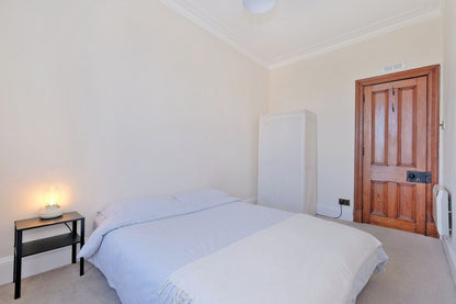 One Bed Flat Sunnyside Road