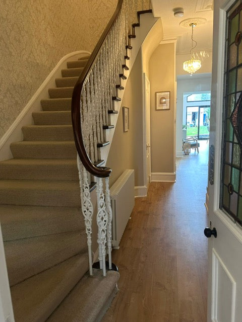5 bed semi detached house
