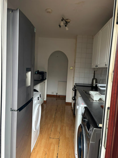 2 Bedroom Ground Floor Flat