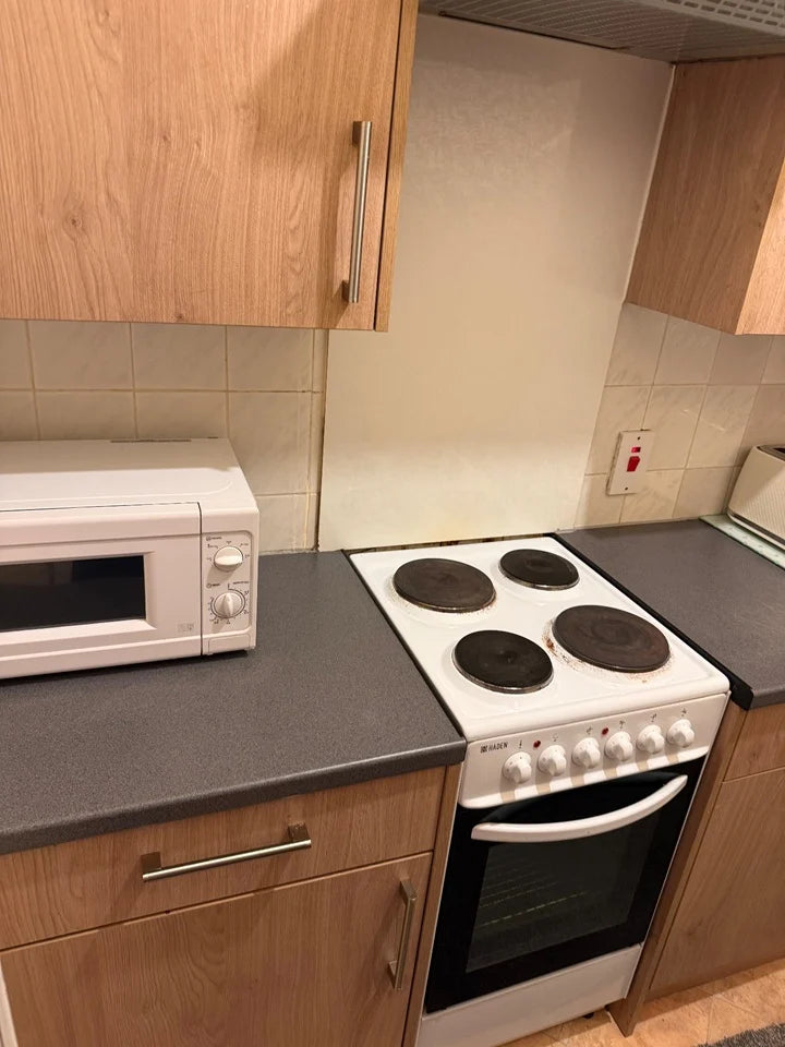 2 Bedroom Flat