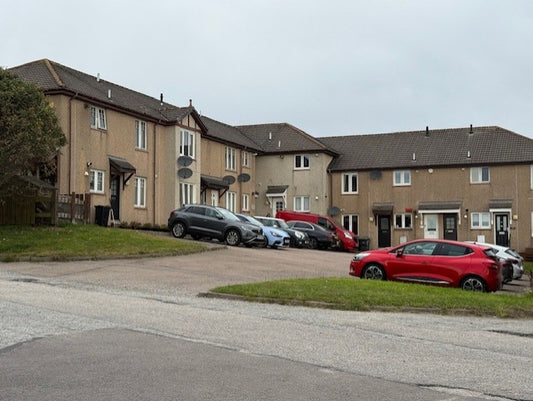 One Bedroom Flat in COVE